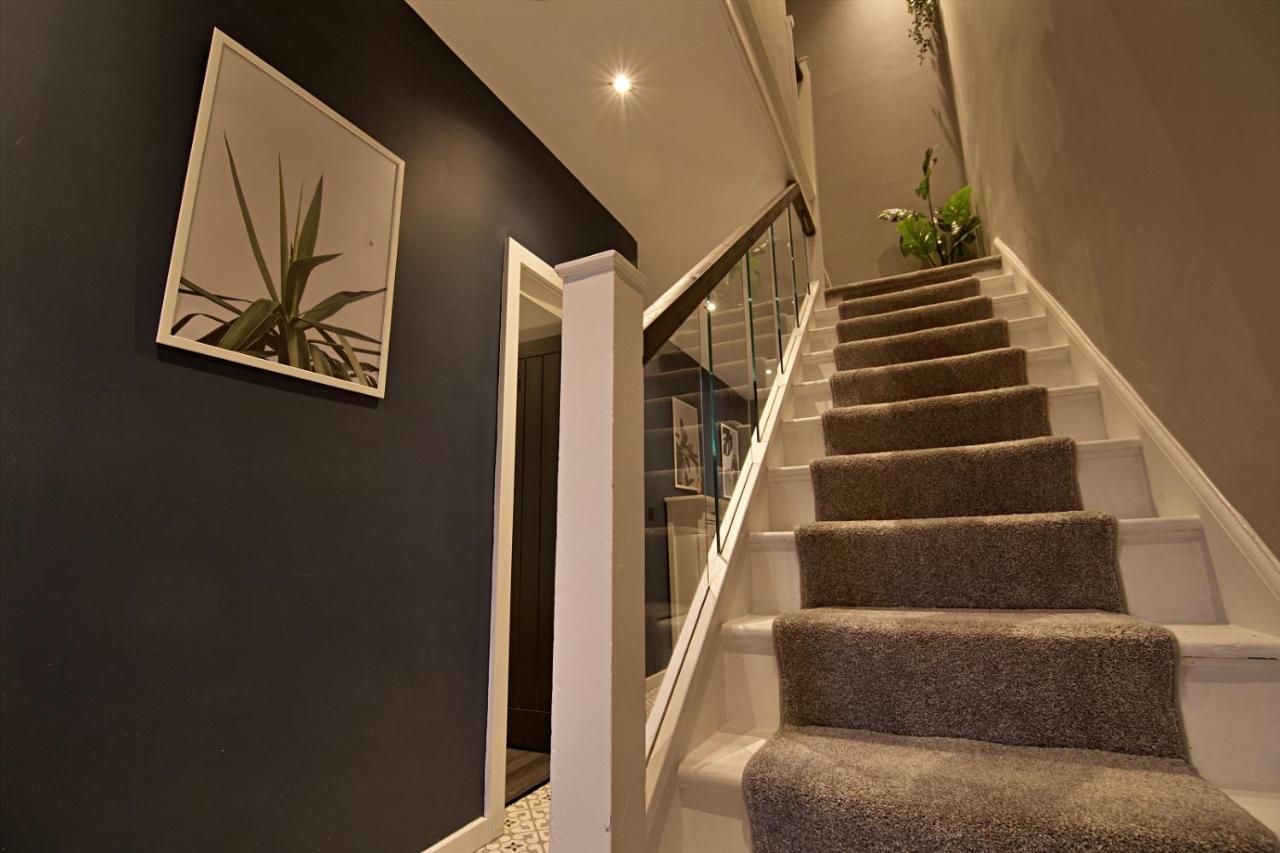 Scotforth Road- Boutique Rooms In Lancaster City Townhouse Exteriér fotografie