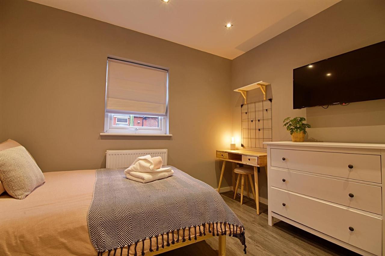 Scotforth Road- Boutique Rooms In Lancaster City Townhouse Exteriér fotografie