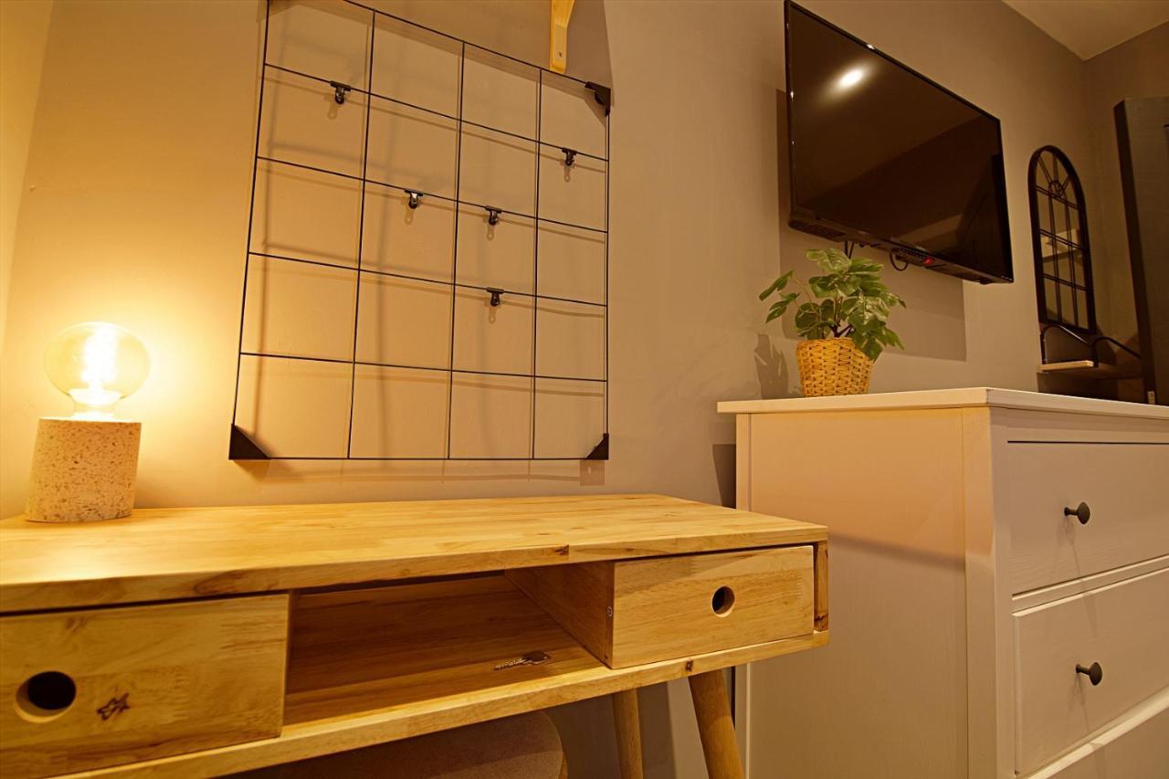 Scotforth Road- Boutique Rooms In Lancaster City Townhouse Exteriér fotografie
