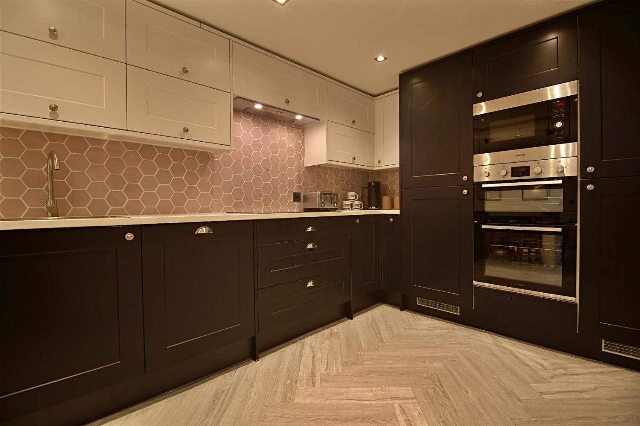 Scotforth Road- Boutique Rooms In Lancaster City Townhouse Exteriér fotografie